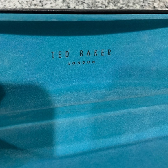 Ted Baker leather sunglass case accessories - Picture 7 of 8